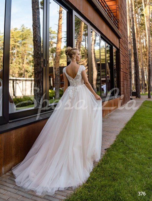 https://www.sposa-lia.com/images/stories/virtuemart/product/376       (3).jpg